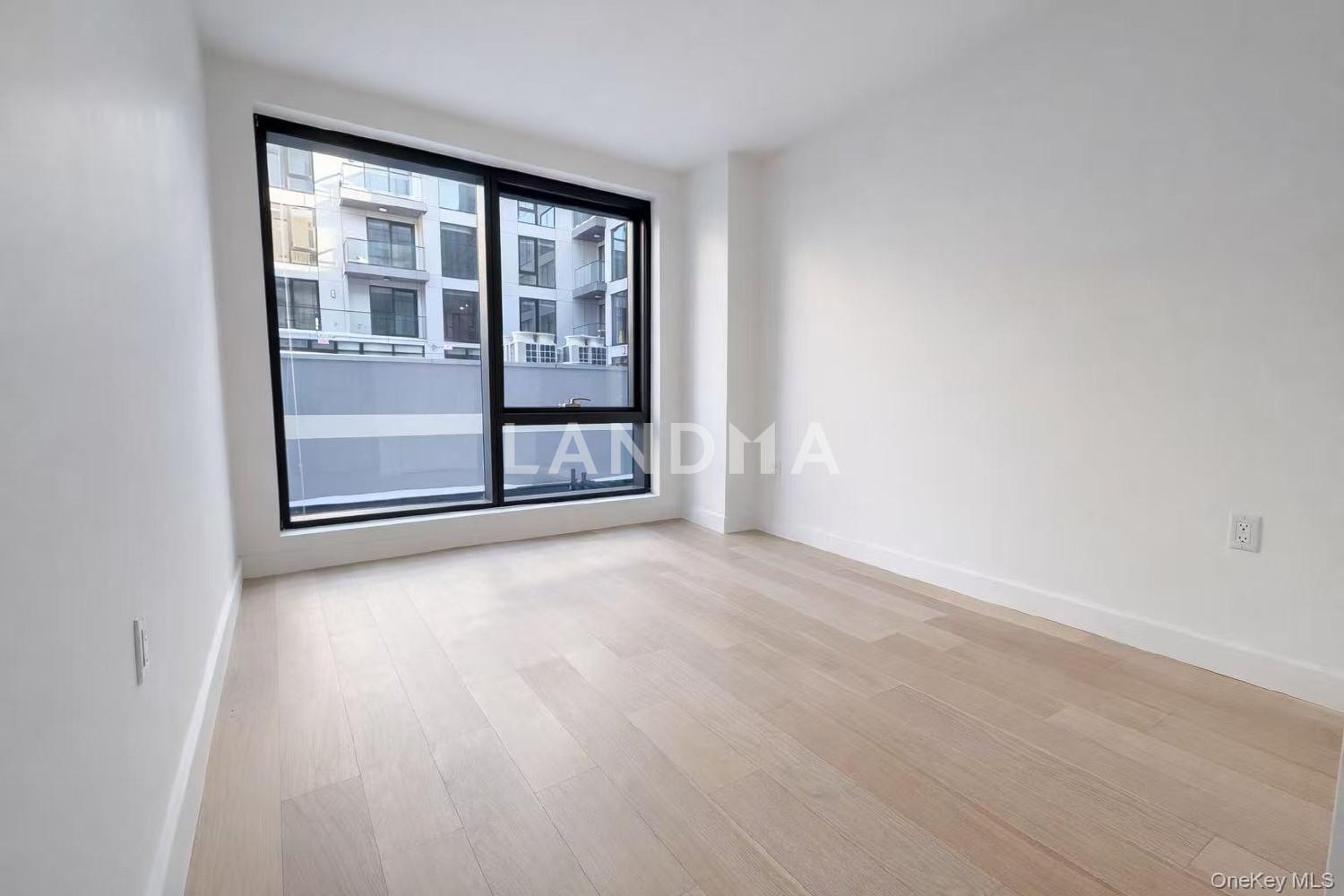 14449 Northern Boulevard  Unit 324 官网图片 5