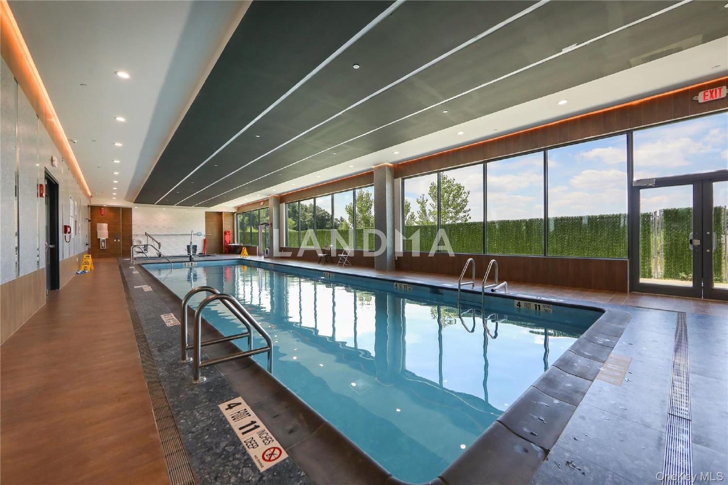 701 Ridge Hill Boulevard  Unit PHE 官网图片 13