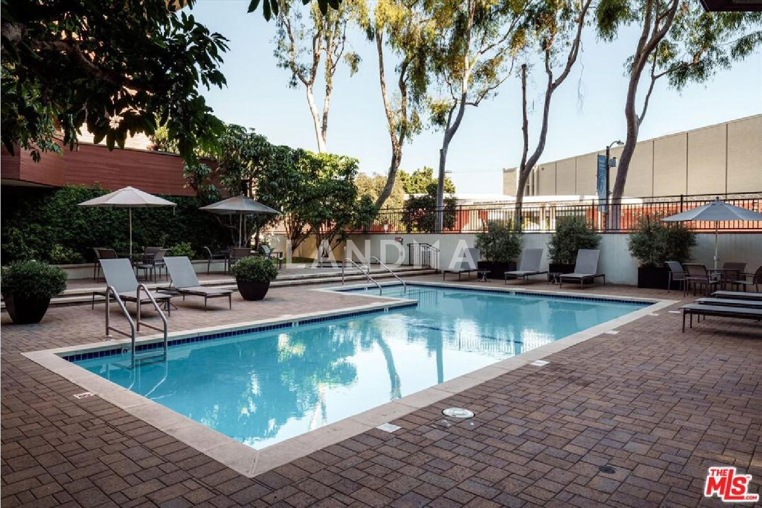 300 N Swall Drive #308 官网图片 35