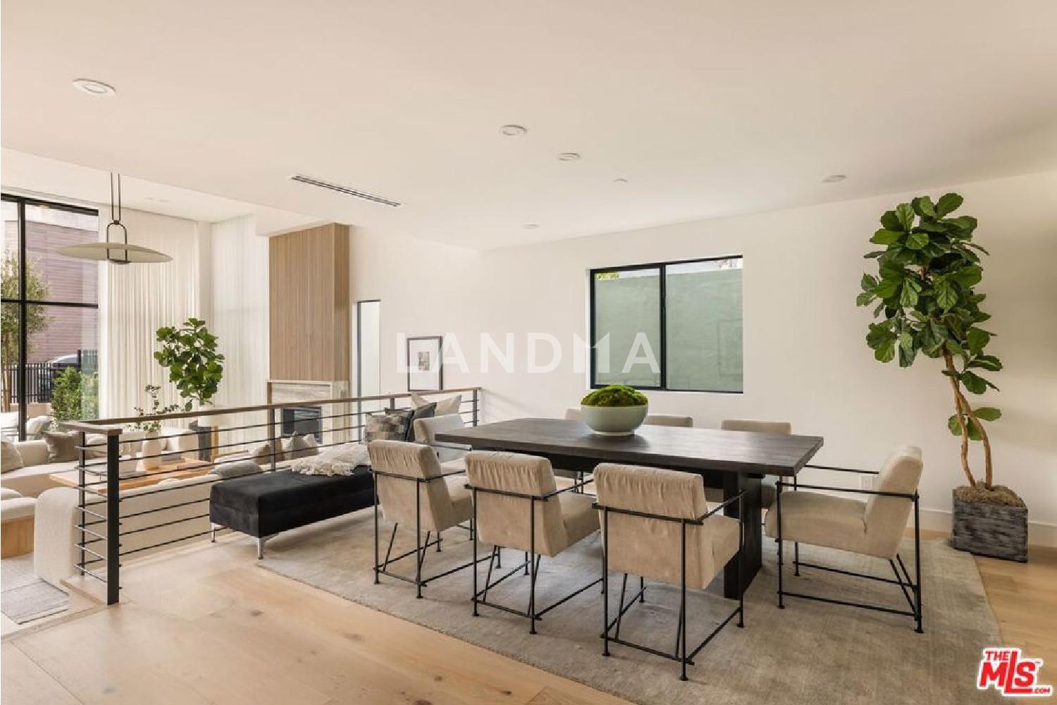 922 N West Knoll Drive 官网图片 11