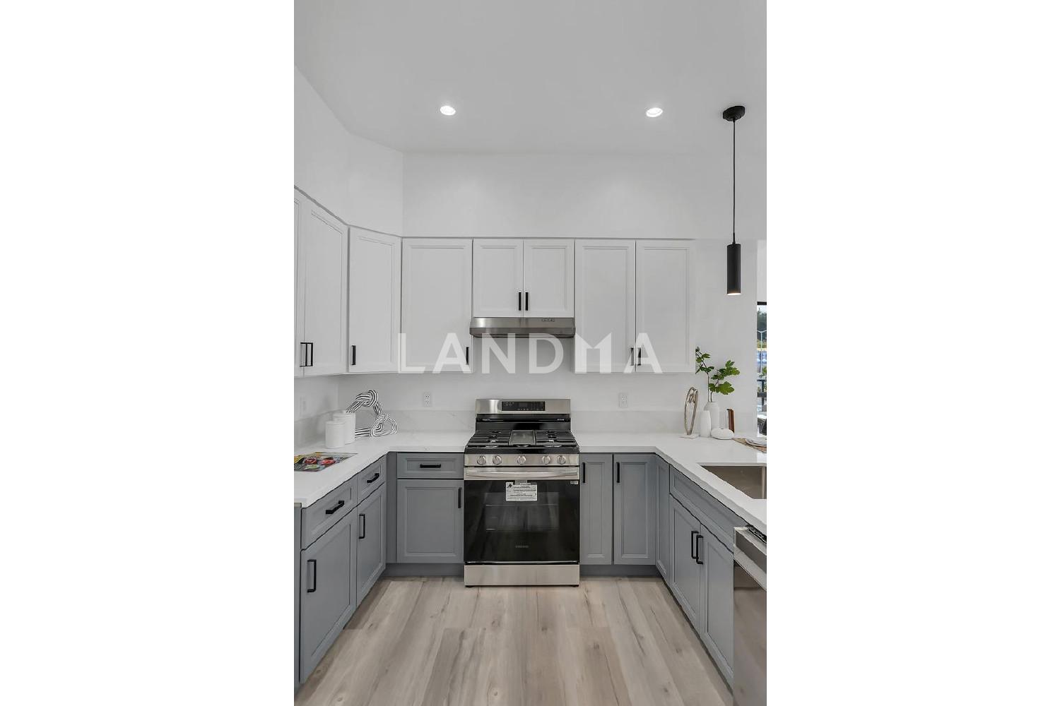 889 McLellan Drive #210 官网图片 27