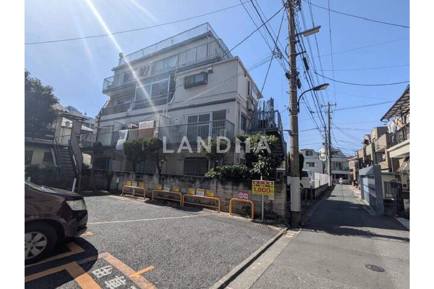 東京都新宿区北新宿1 一棟売りマンション 131.14㎡