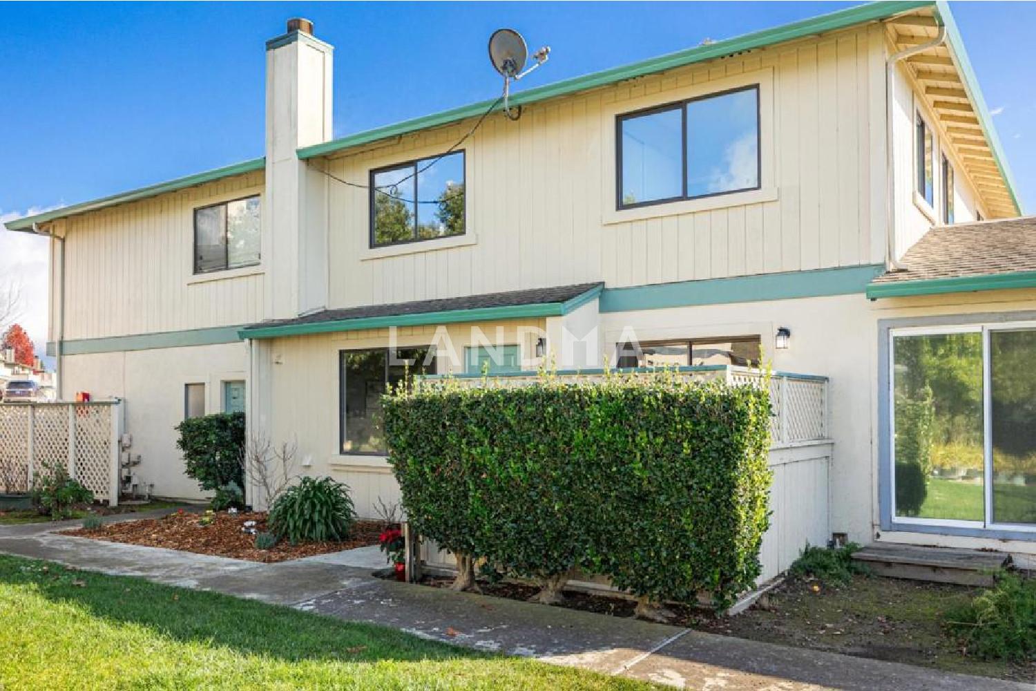 253 Green Meadow Drive #C
