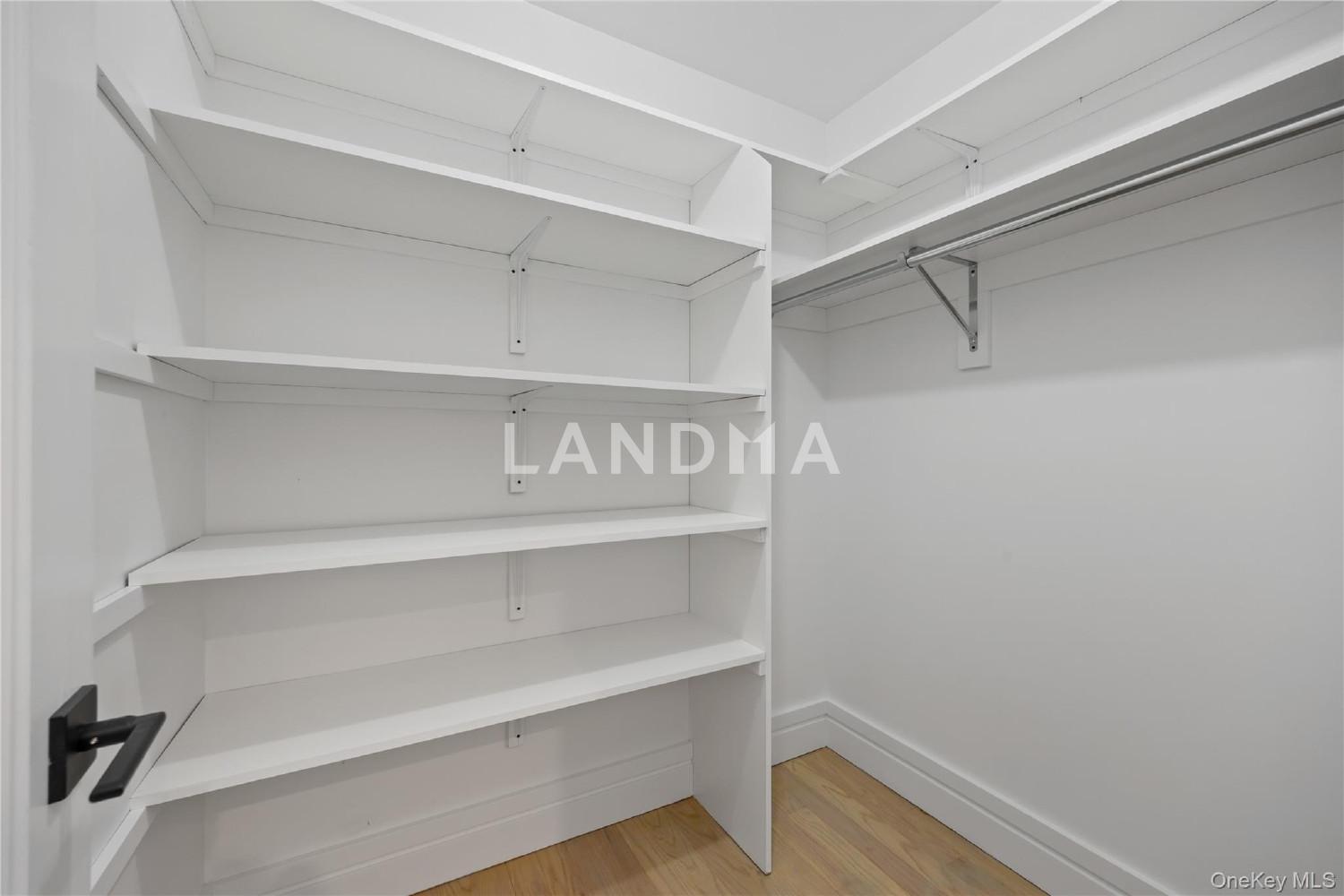 244 Blauvelt Road  Unit Unit 201 官网图片 22