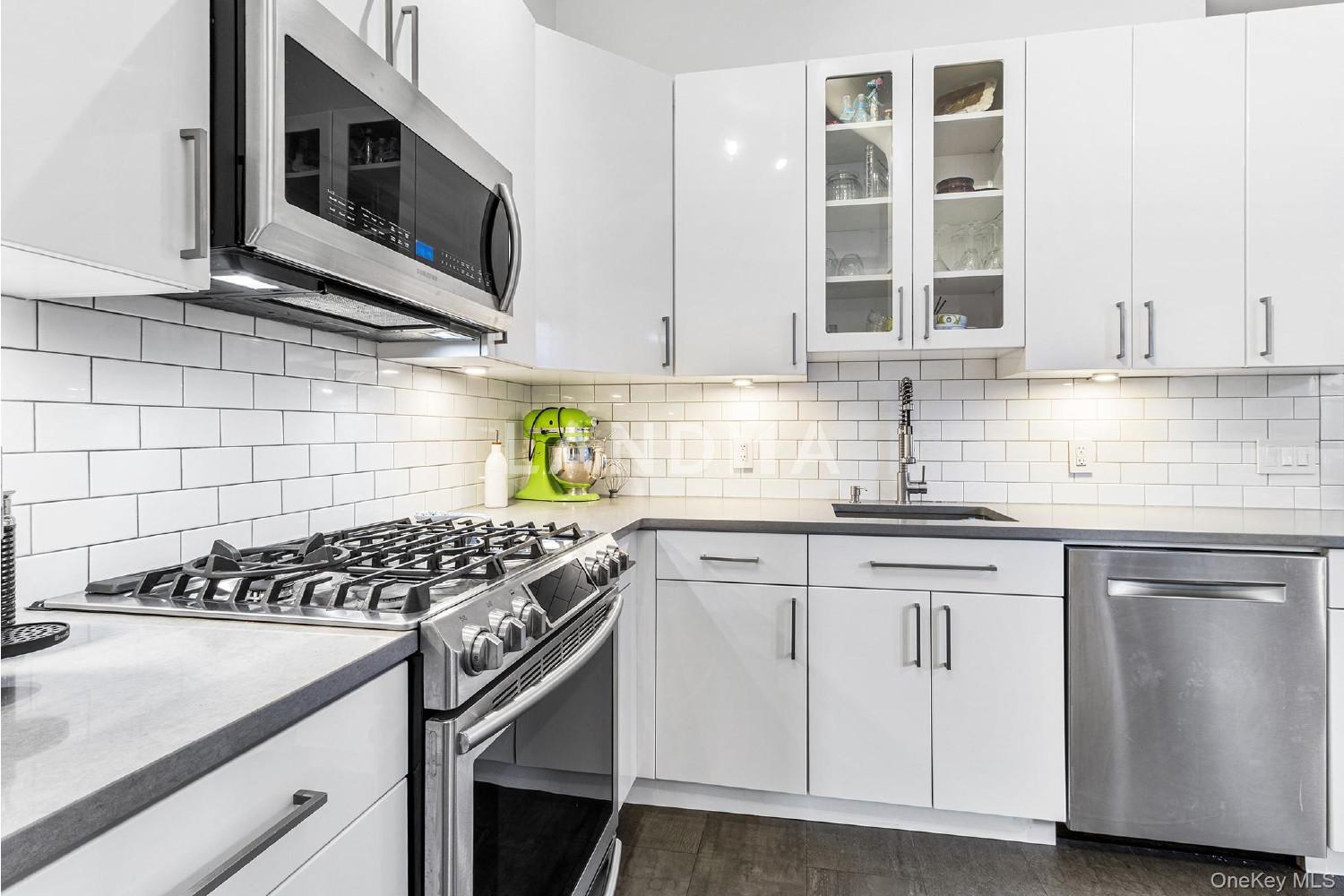 176 Johnson Street  Unit 3C 官网图片 8
