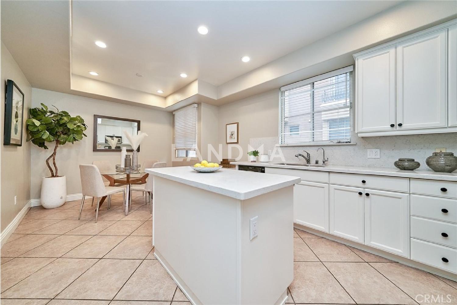 681 S Norton Avenue #107 官网图片 18