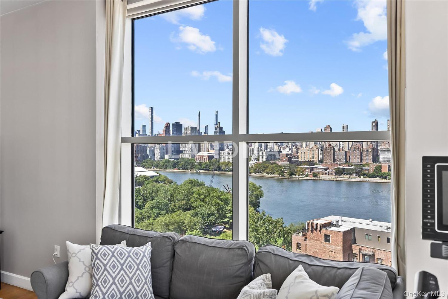 11-24 31st Avenue  Unit 12A 官网图片 6