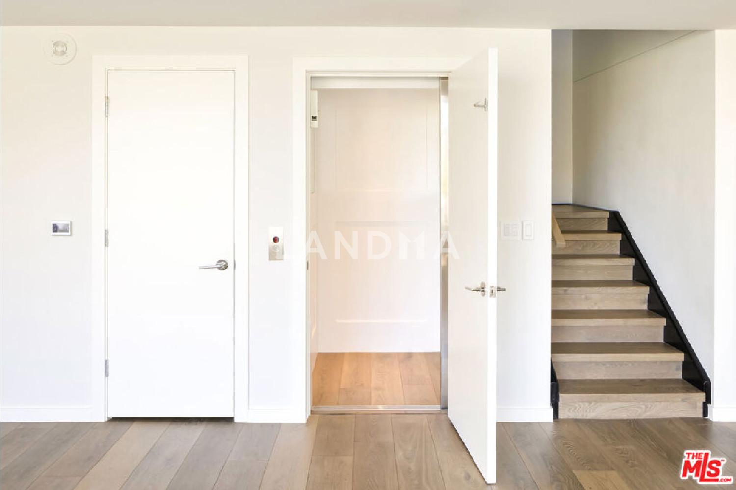 9000 W 3rd Street #208 官网图片 12