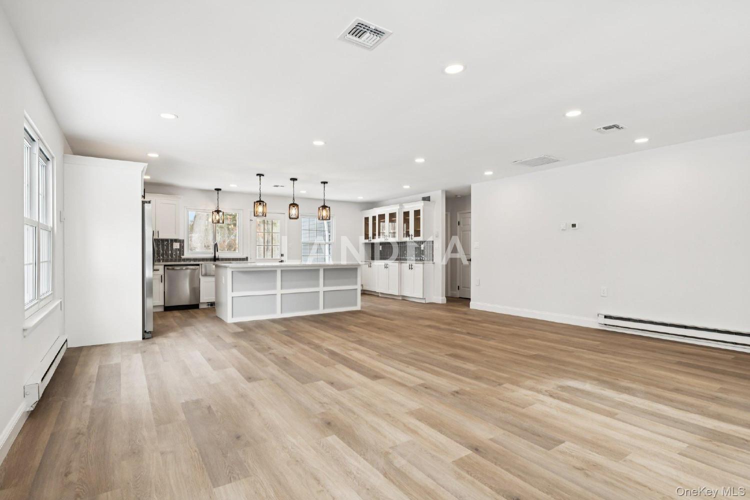 304 Kingston Court 官网图片 13