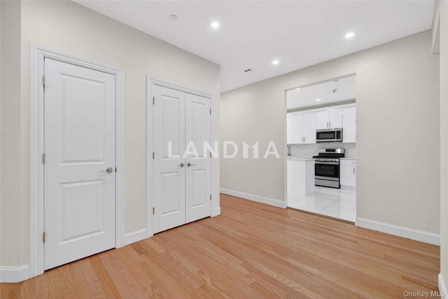 2 Bluefield Drive  Unit 103 官网图片 8