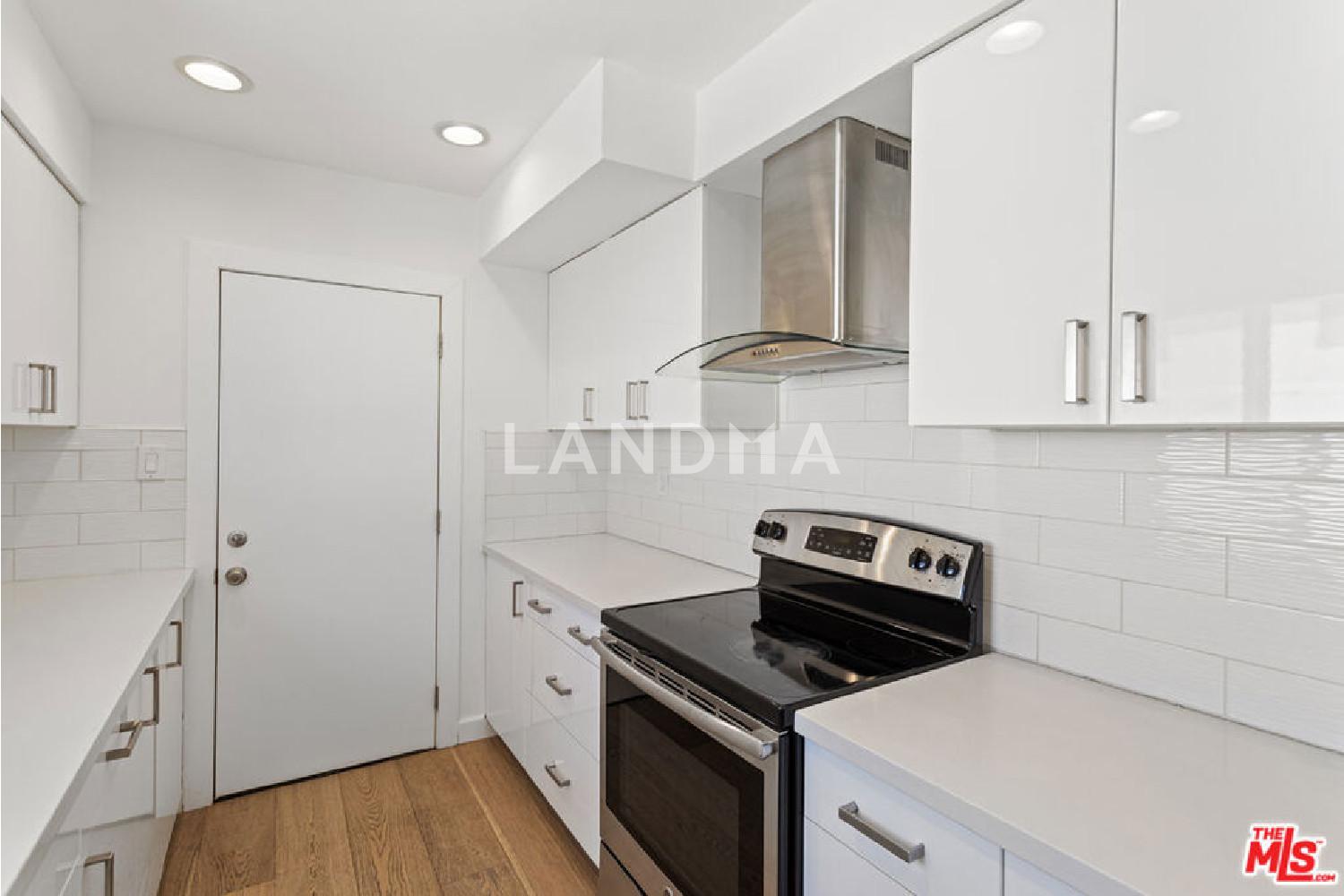 1525 N Hayworth Avenue #302 官网图片 17