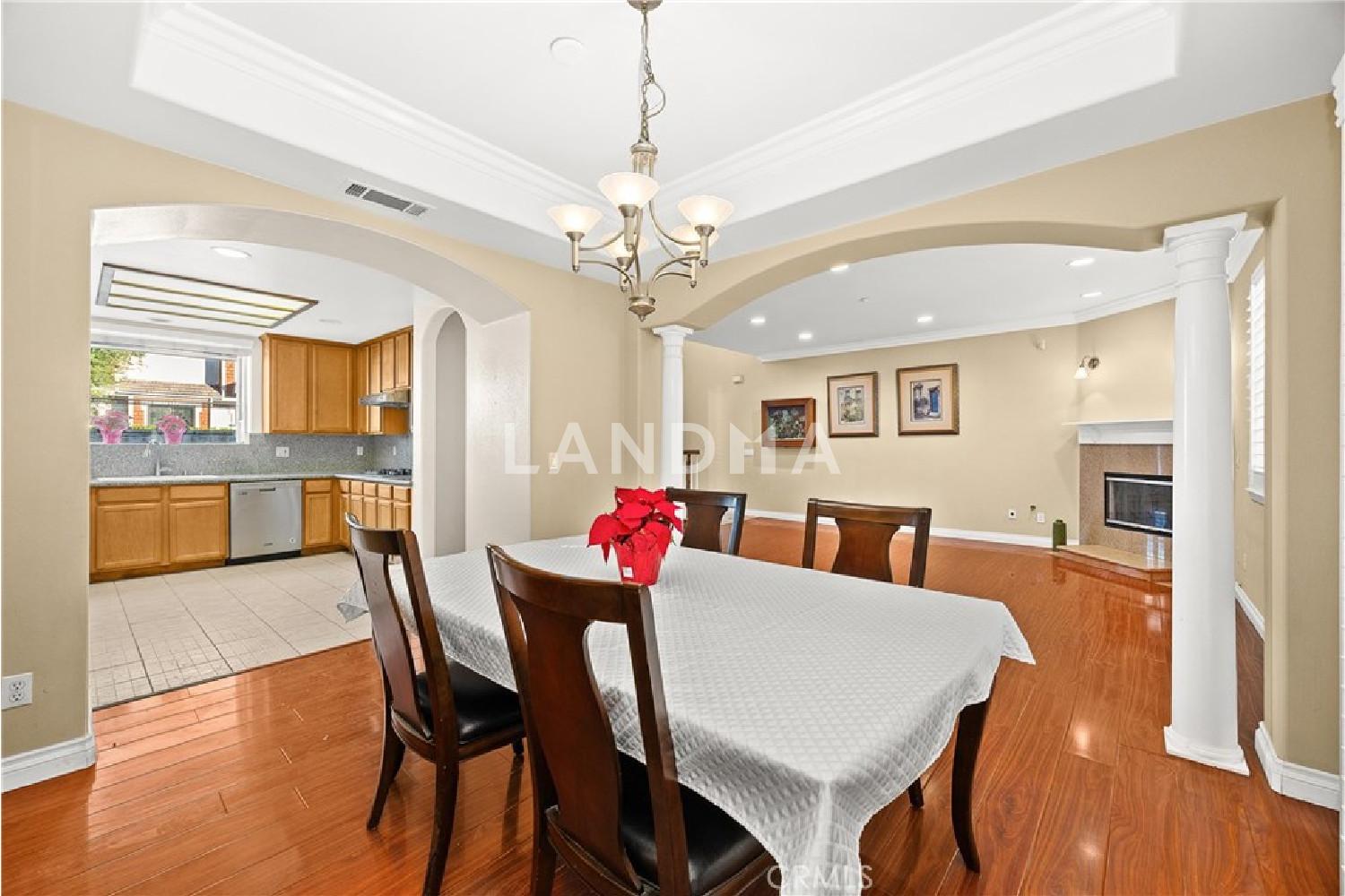 438 W Huntington #A 官网图片 16