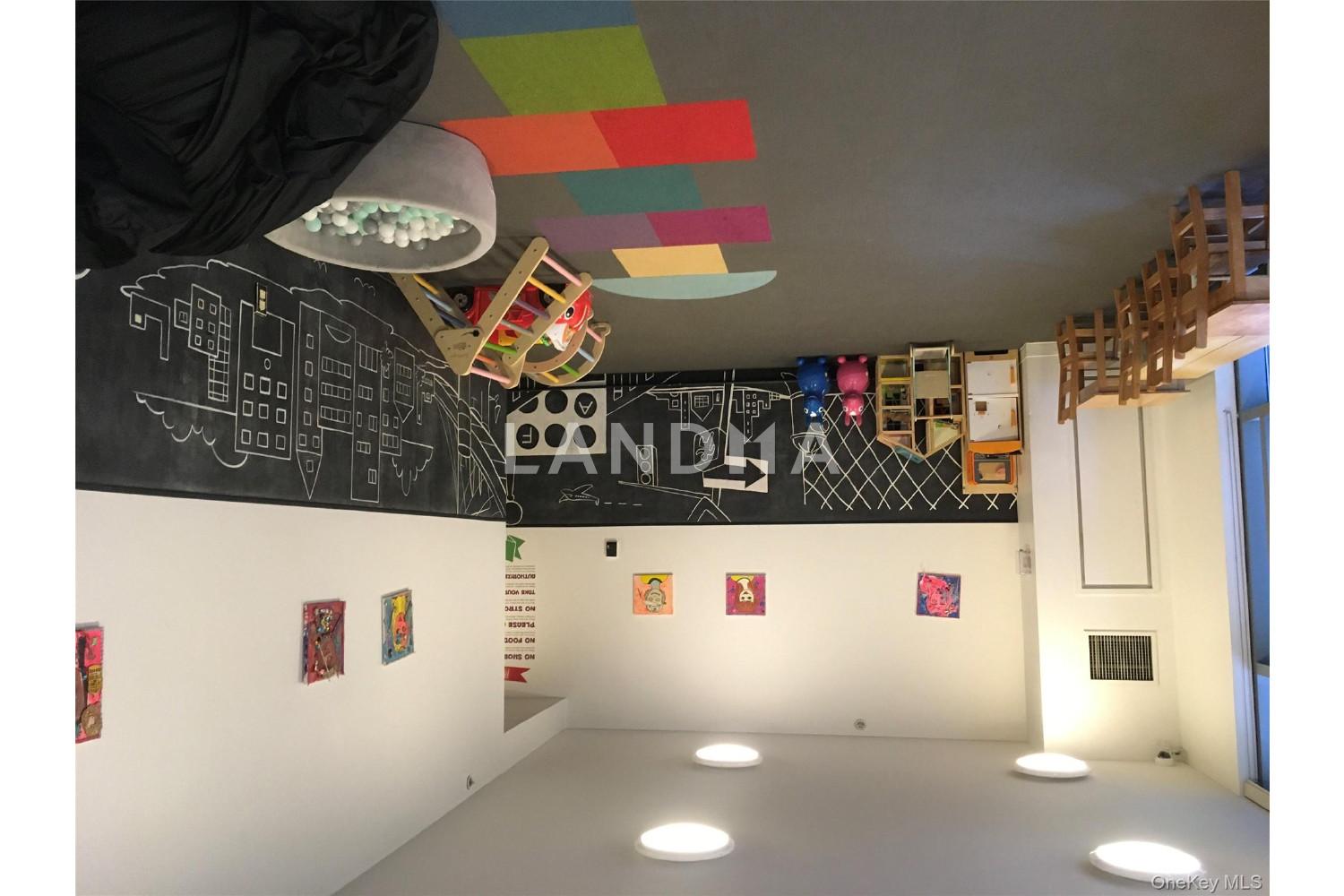 100 Jay Street  Unit 28B 官网图片 42
