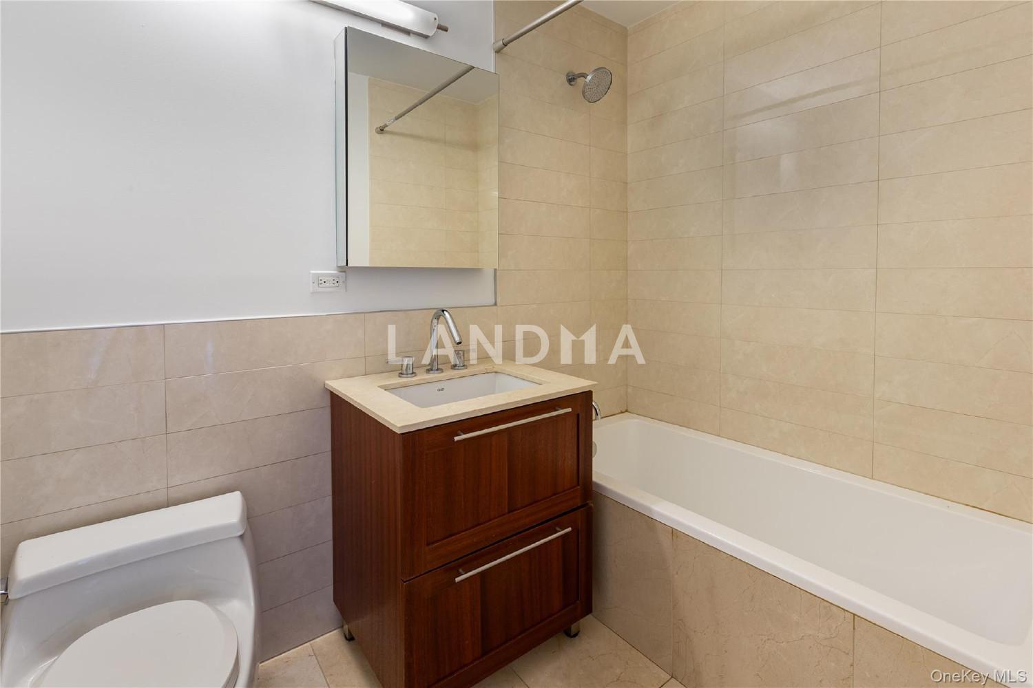 3585 Greystone Avenue  Unit 3D 官网图片 10