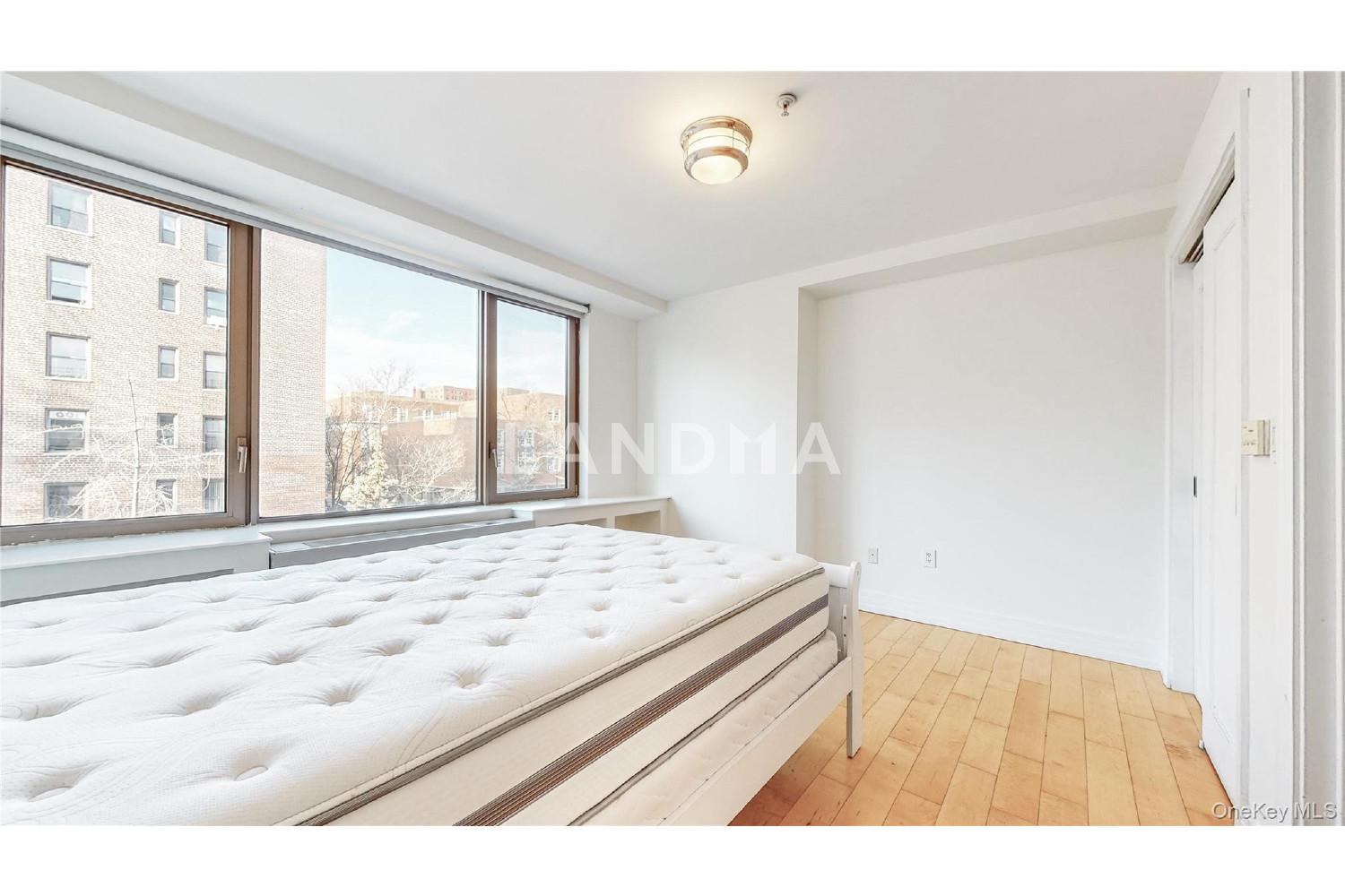 64-05 Yellowstone Boulevard  Unit 409 官网图片 14