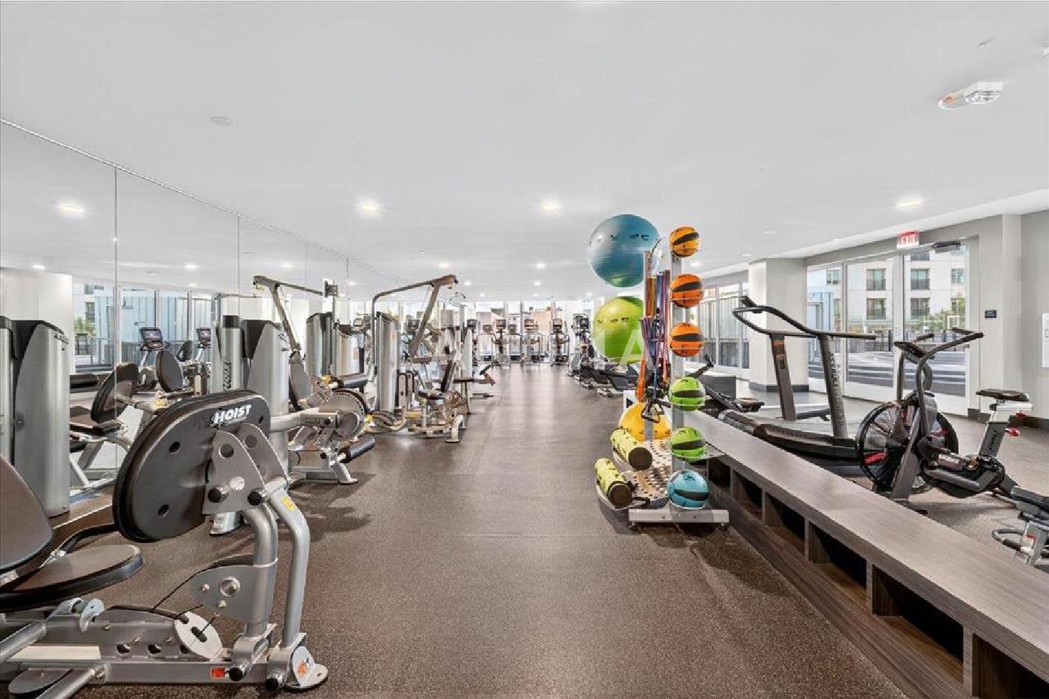 188 W Saint James Street #11101 官网图片 61