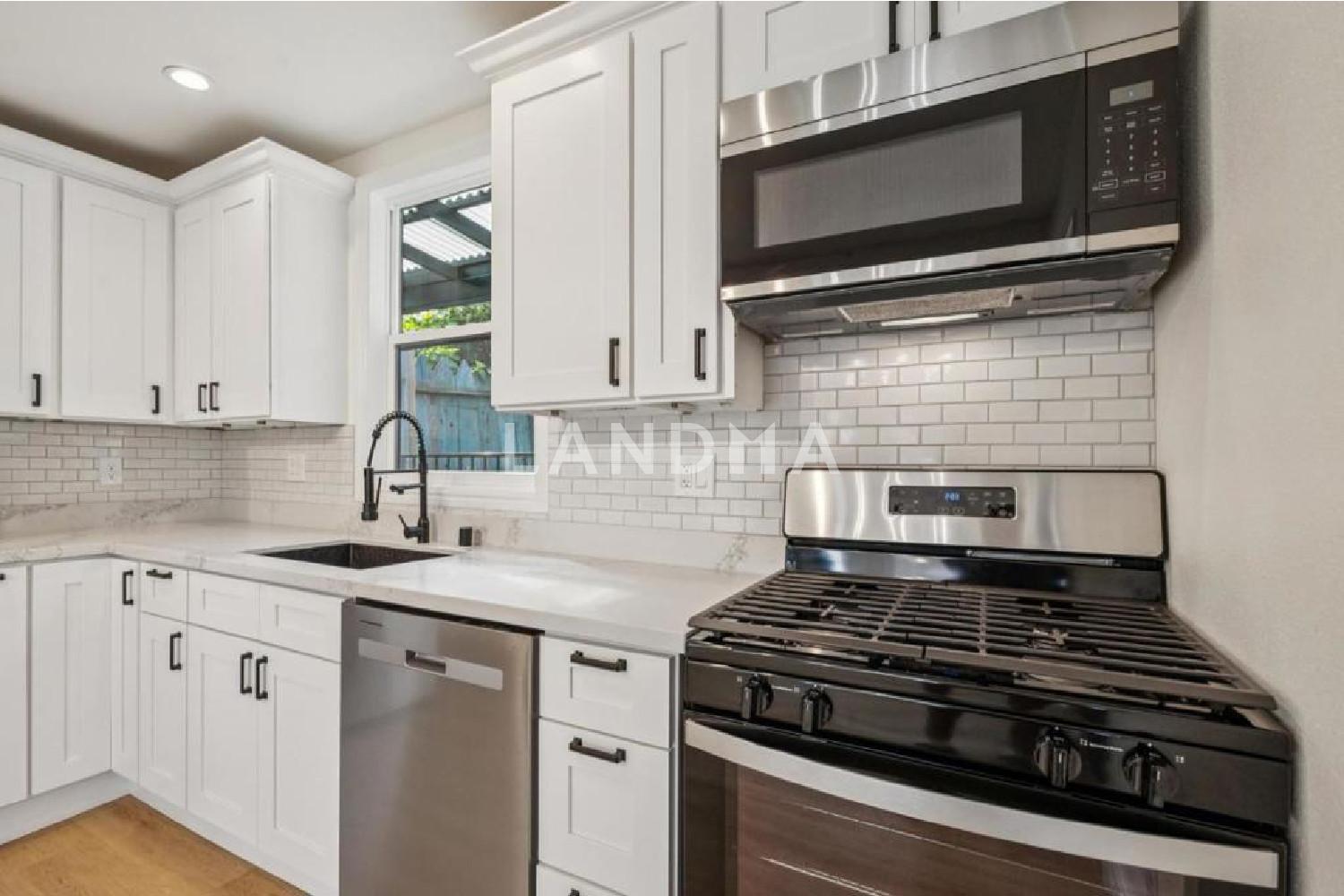 360 Bradford Street 官网图片 13
