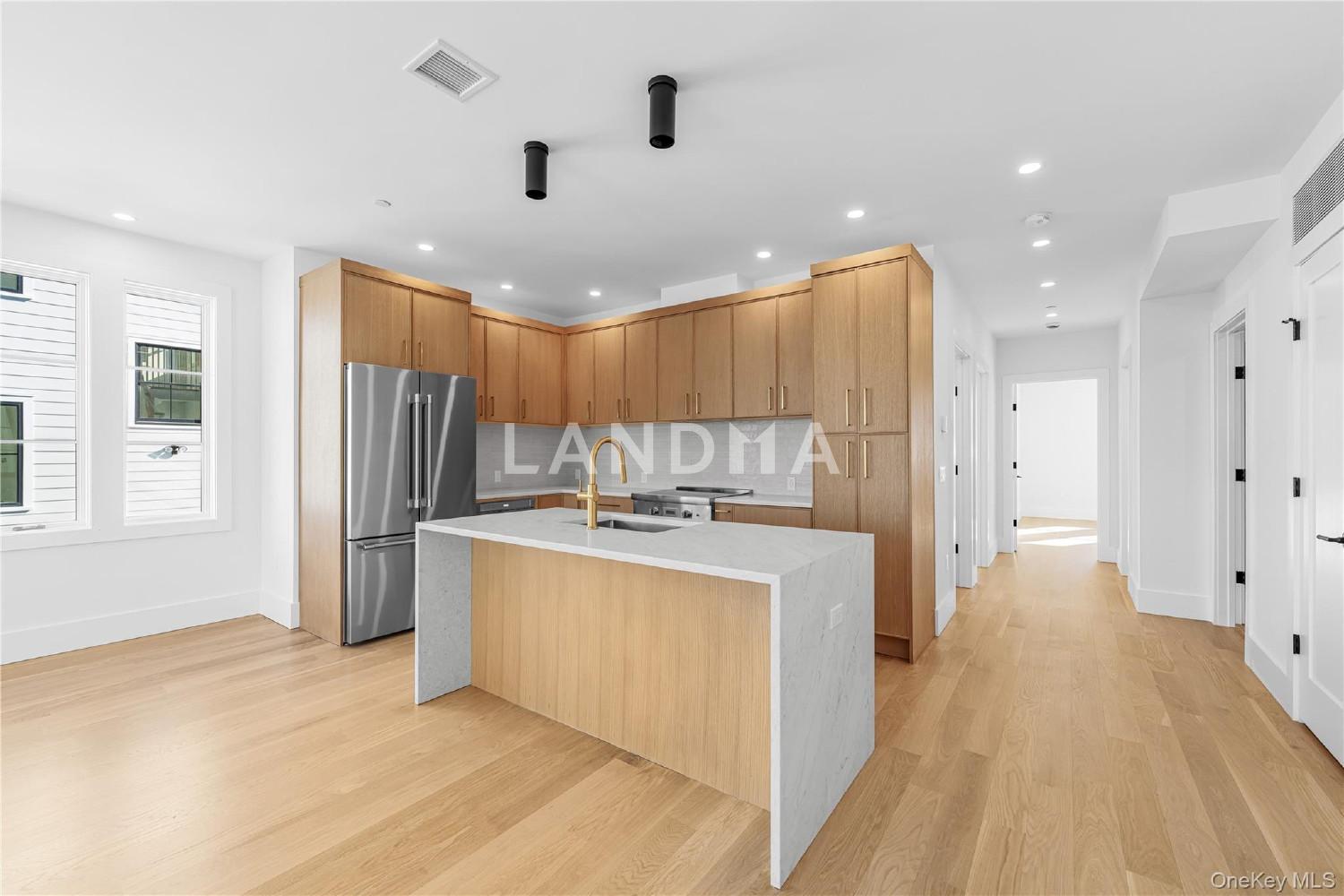 156 Palisade Street  Unit C 官网图片 3