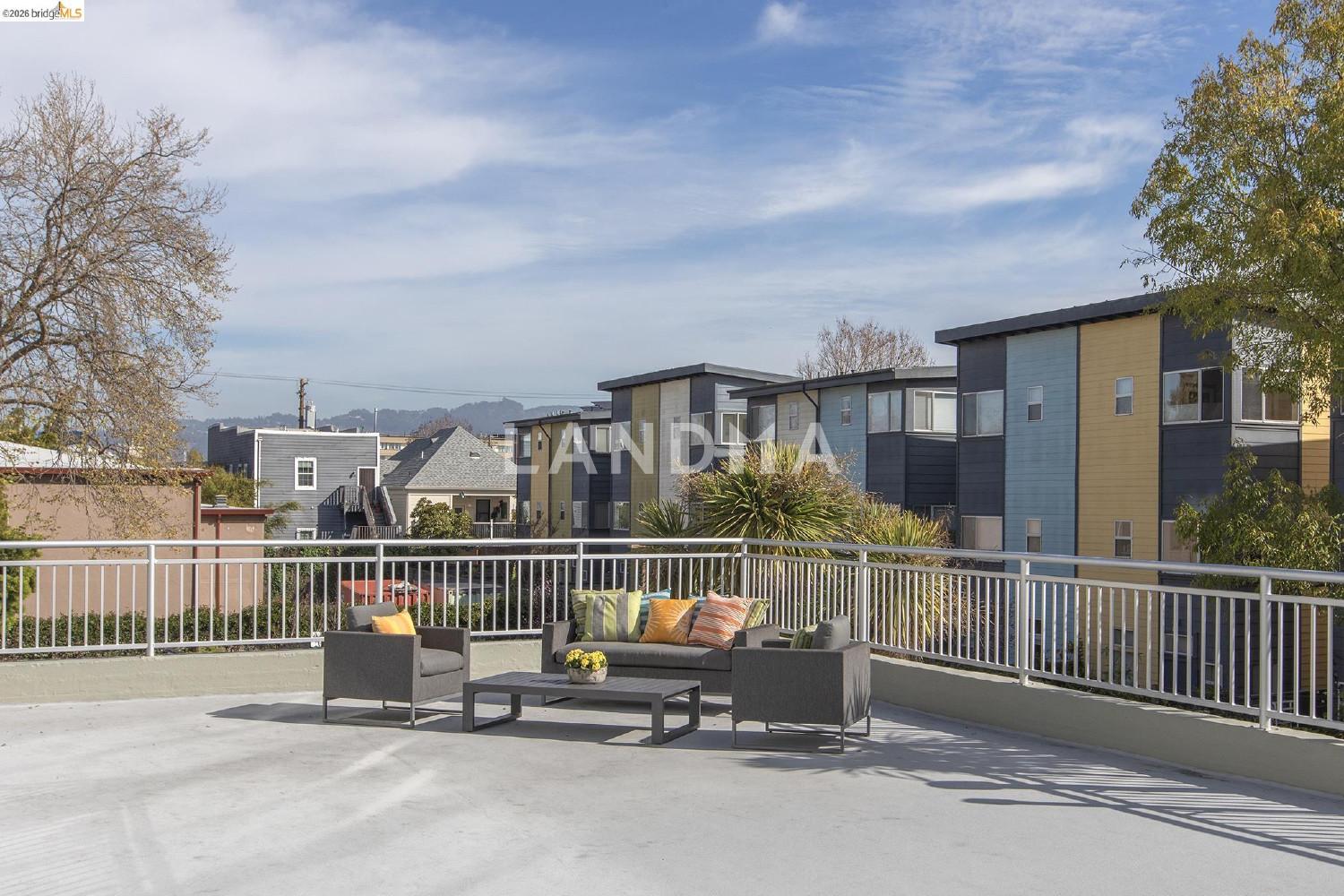 3240 Peralta St #2 官网图片 40