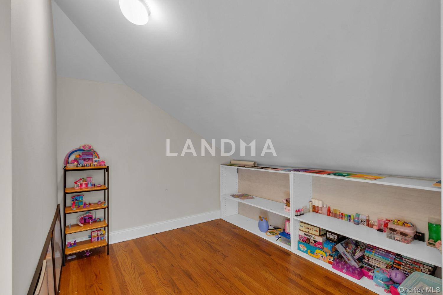 2 Bethpage Court 官网图片 26