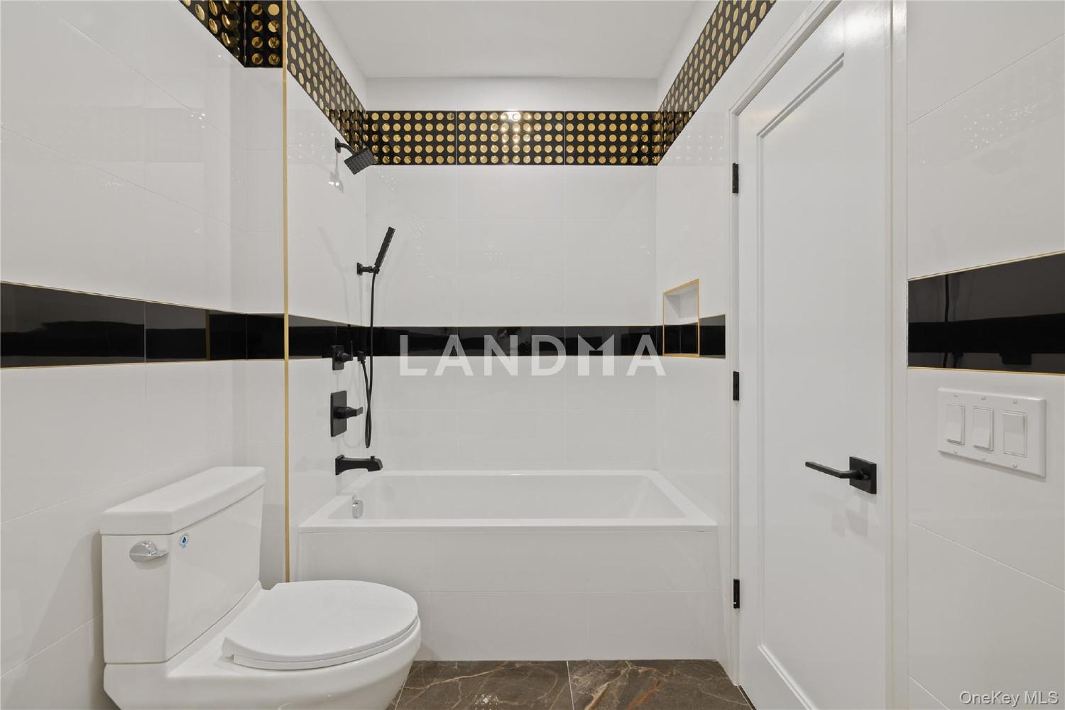 15 Ridge Avenue  Unit 204 官网图片 35