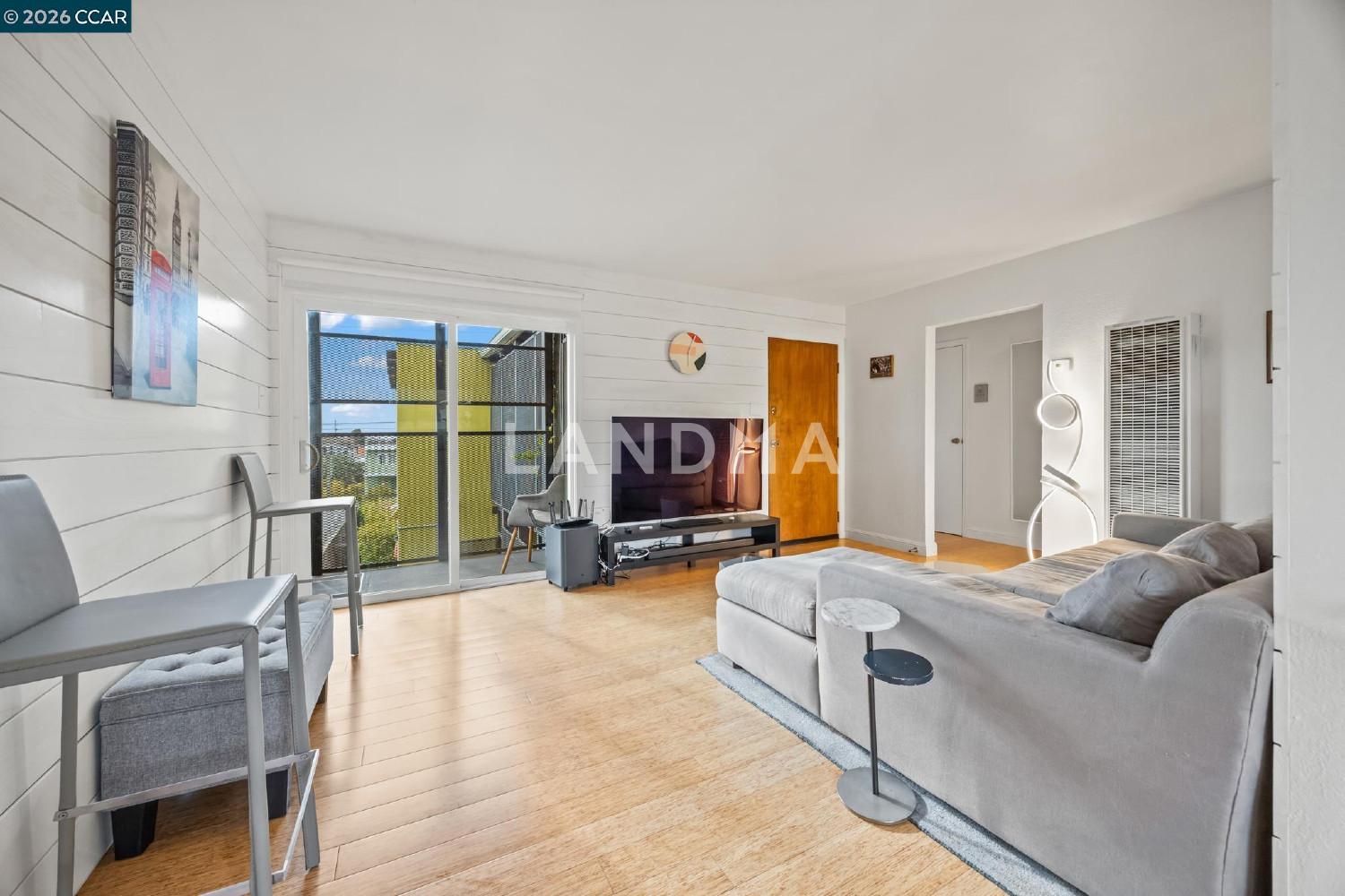 2327 10th Street #4 官网图片 4