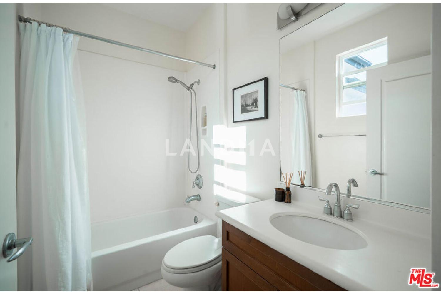 5700 Seawalk Drive #8 官网图片 16