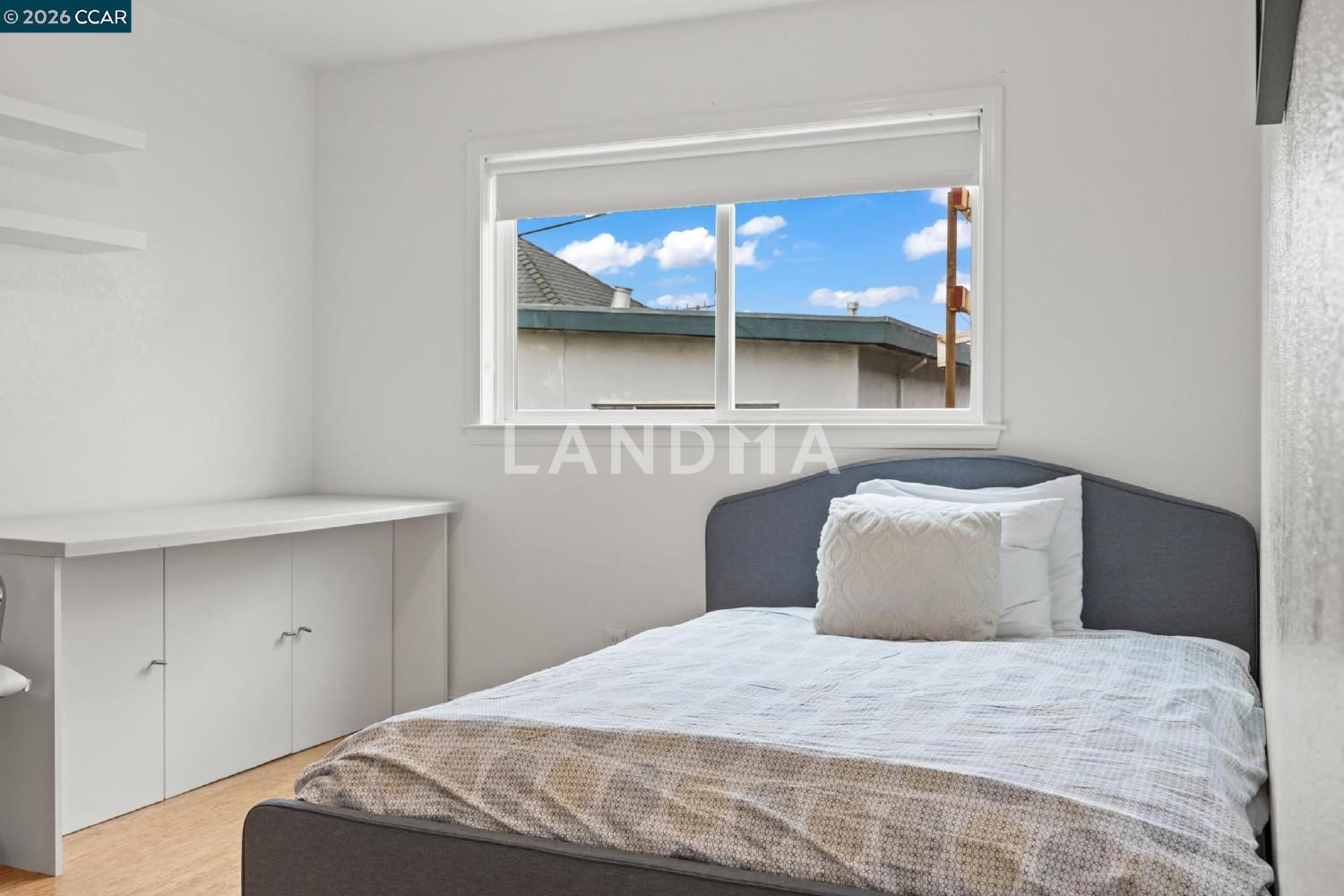2327 10th Street #4 官网图片 17