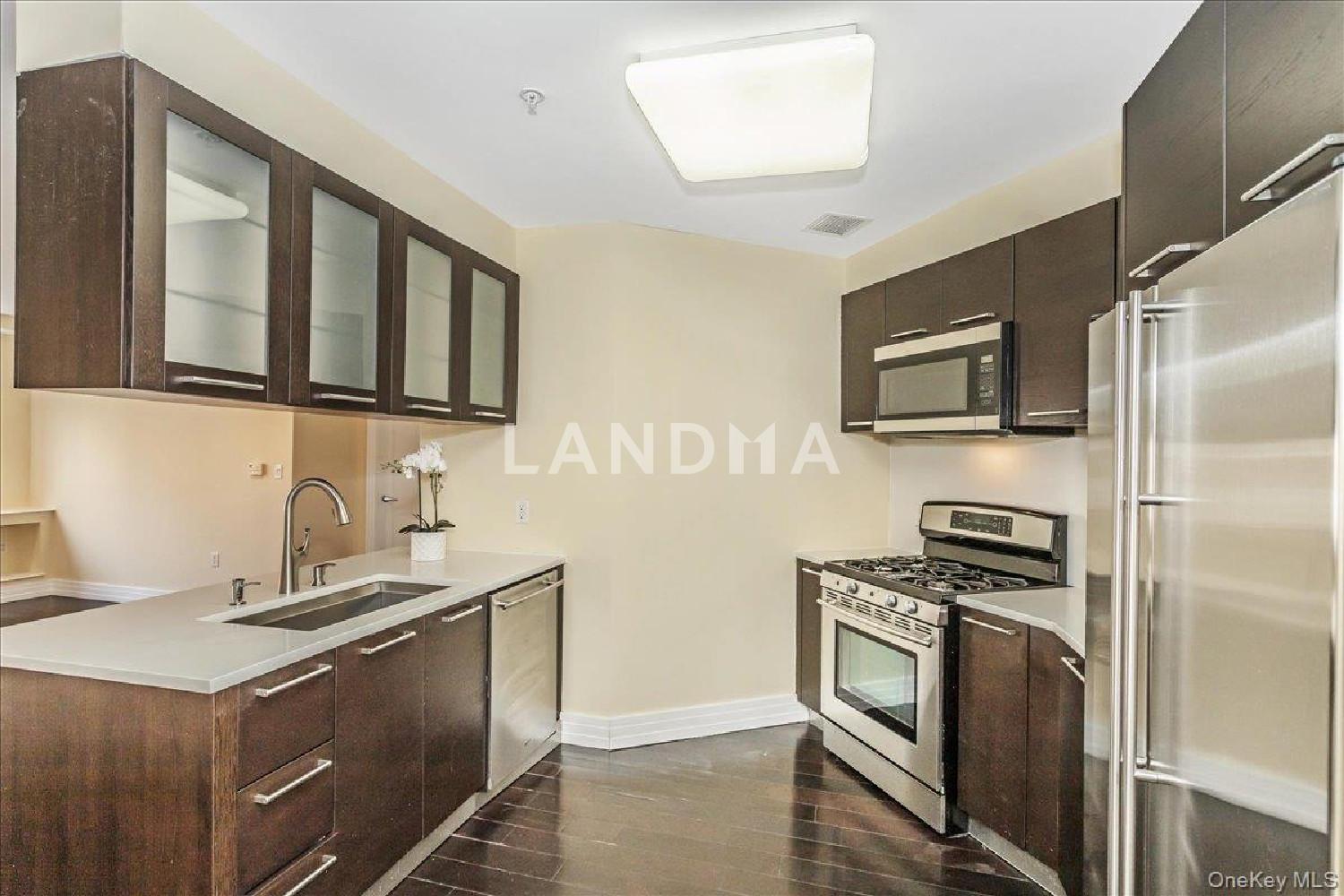 6405 Yellowstone Boulevard  Unit 207 官网图片 5