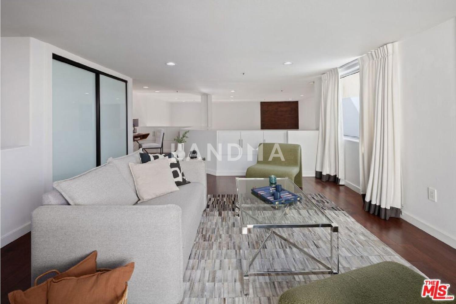 12011 Goshen Avenue #301 官网图片 26