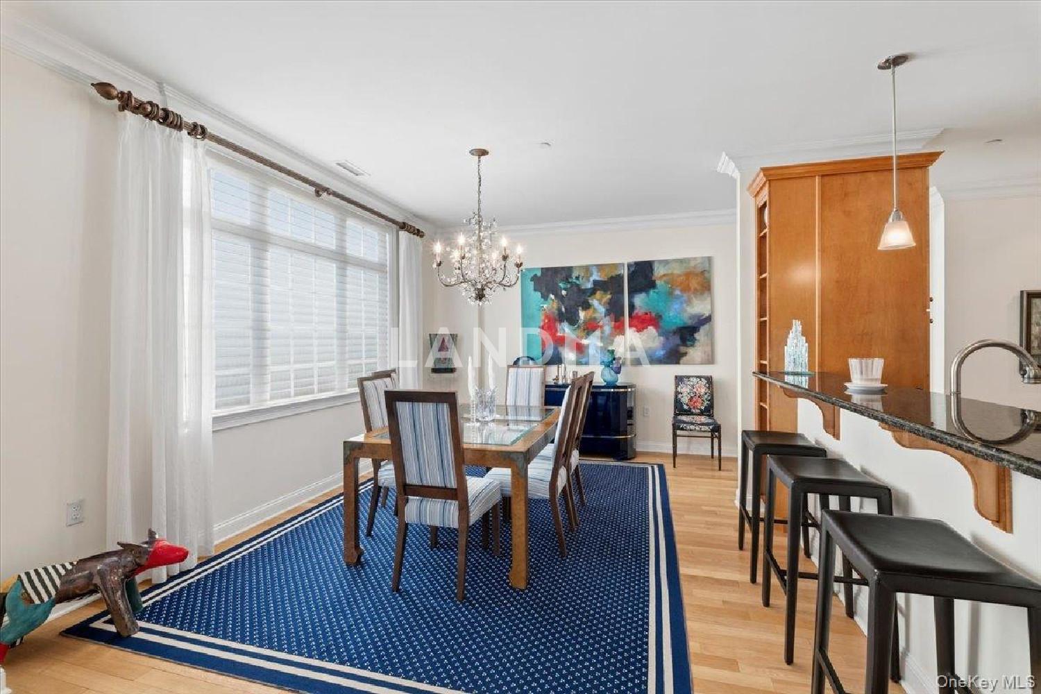 1 Christie Place  Unit 207 E 官网图片 15