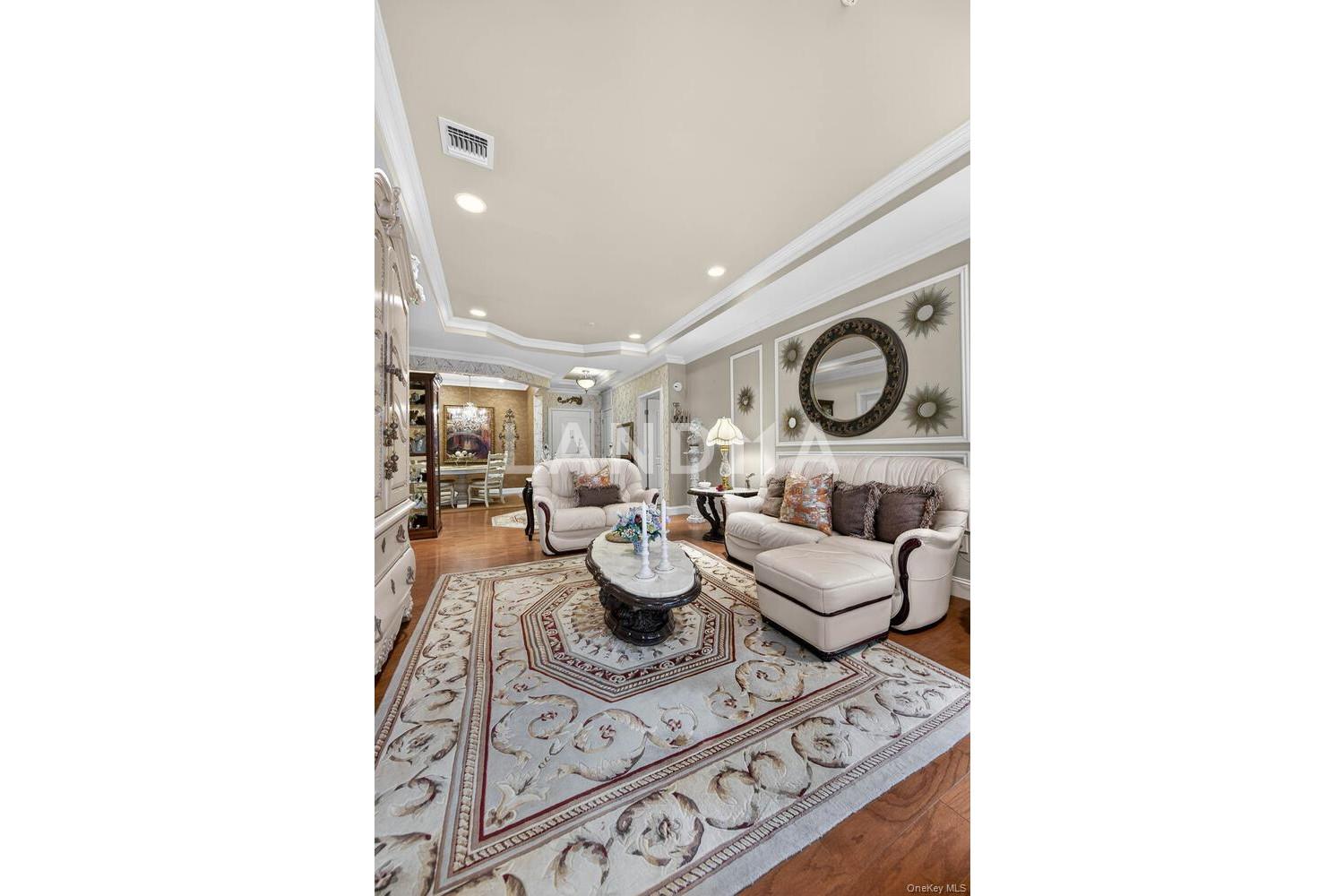 366 Roosevelt Way 官网图片 7