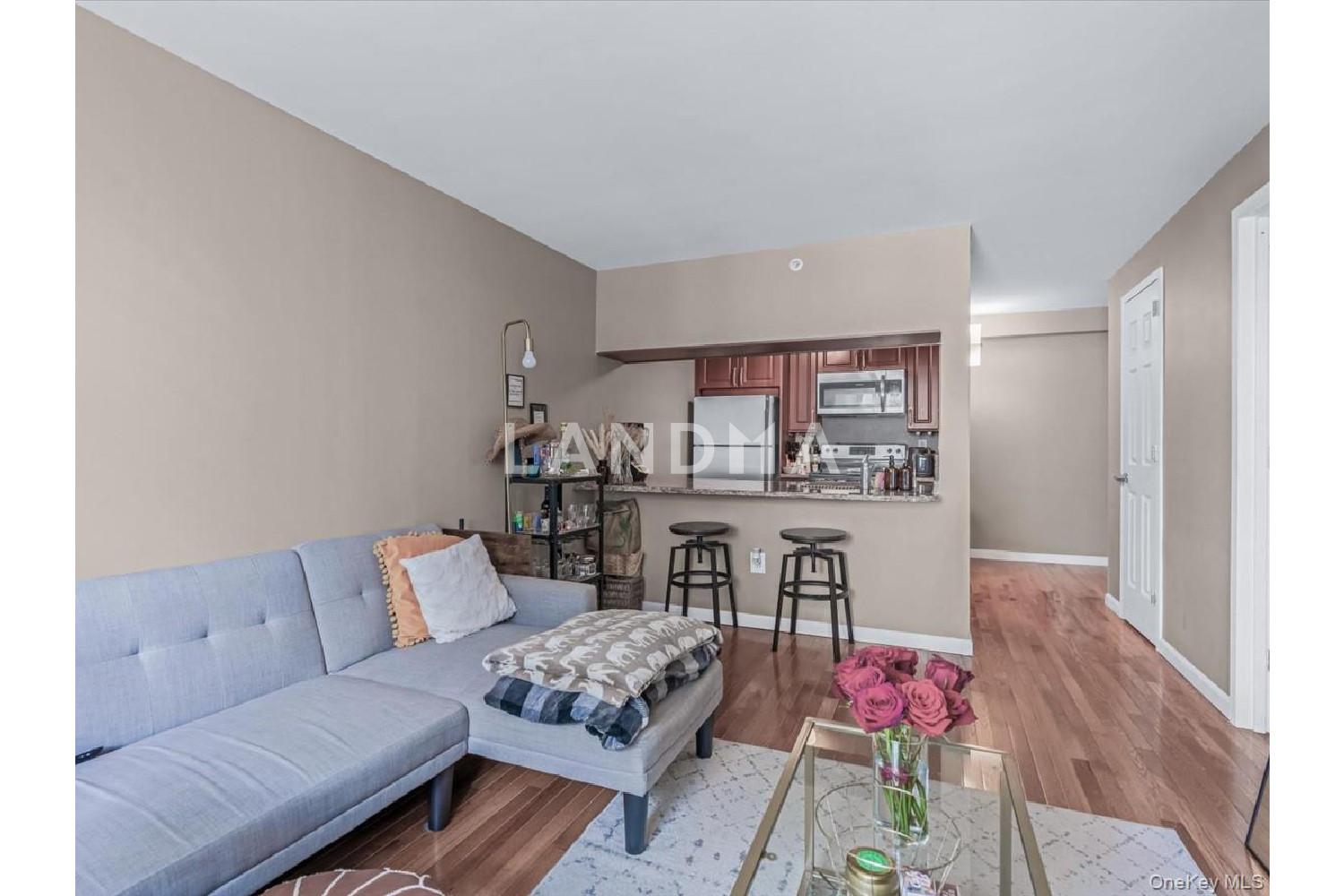 358 Grove Street  Unit 2E 官网图片 3