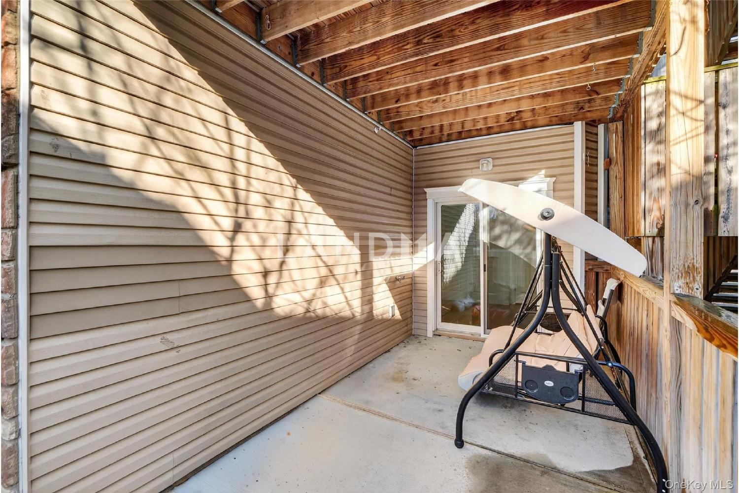 2 Bluefield Drive  Unit 103 官网图片 40
