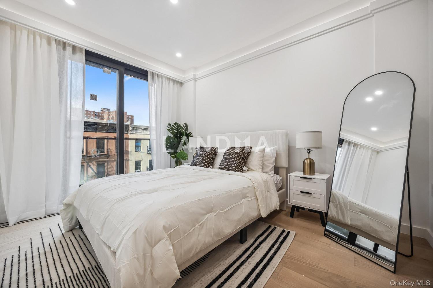 168 E 111th Street  Unit 2D 官网图片 14