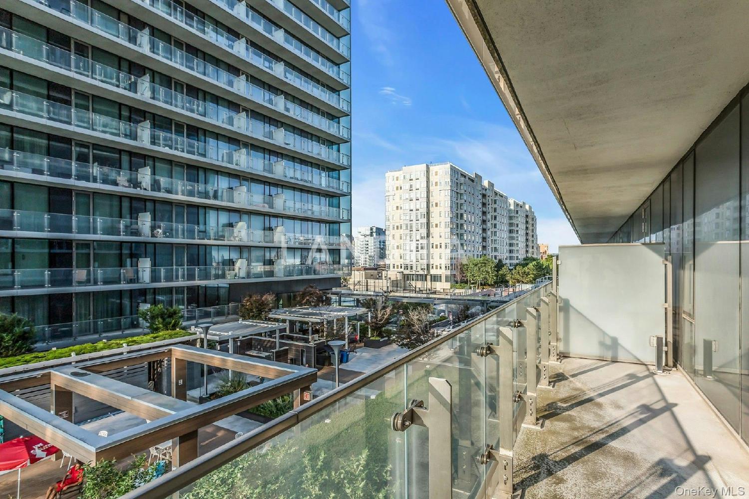 131-03 40th Road  Unit 10E 官网图片 4