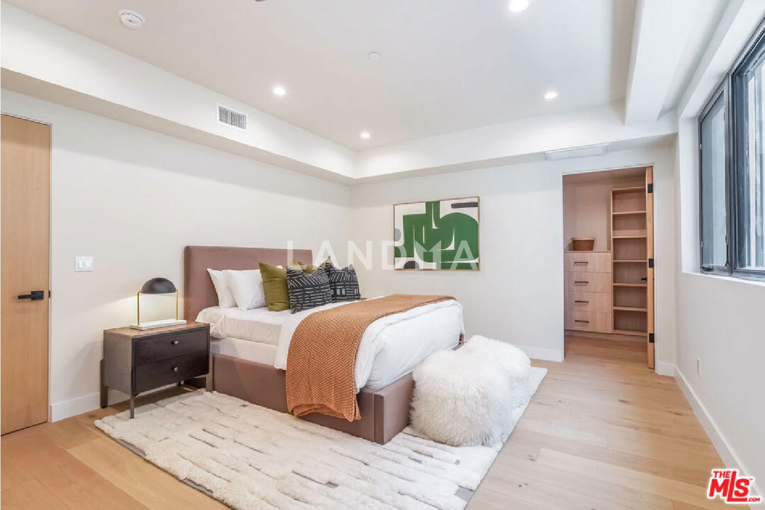 1861 Barry Avenue 官网图片 26