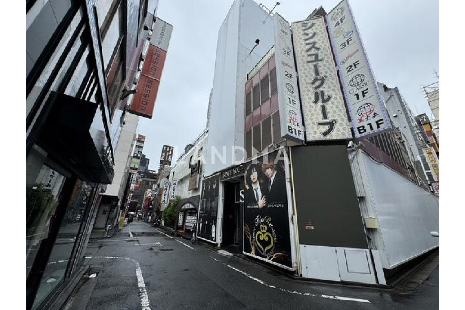 東京都新宿区歌舞伎町1-3-4 一棟売りビル 211.27㎡
