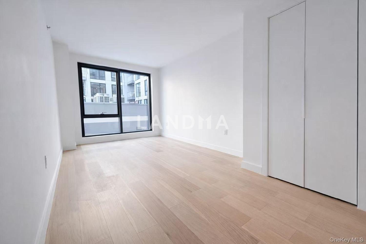 14449 Northern Boulevard  Unit 402 官网图片 8