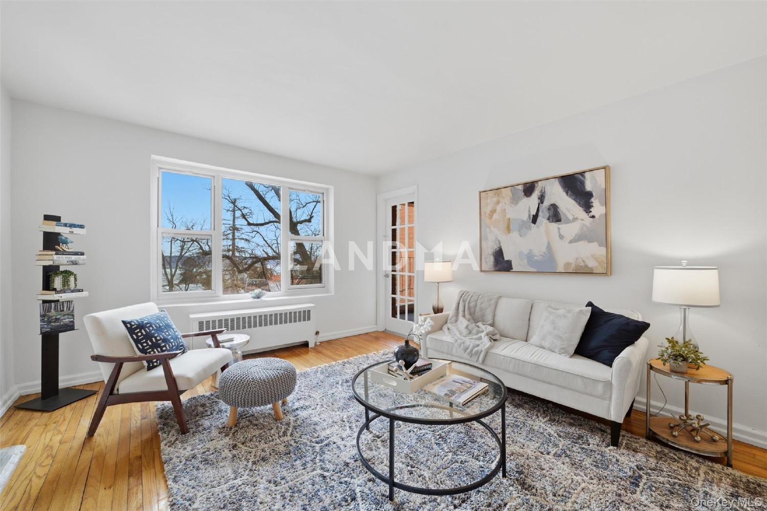 555 Broadway  Unit 4F