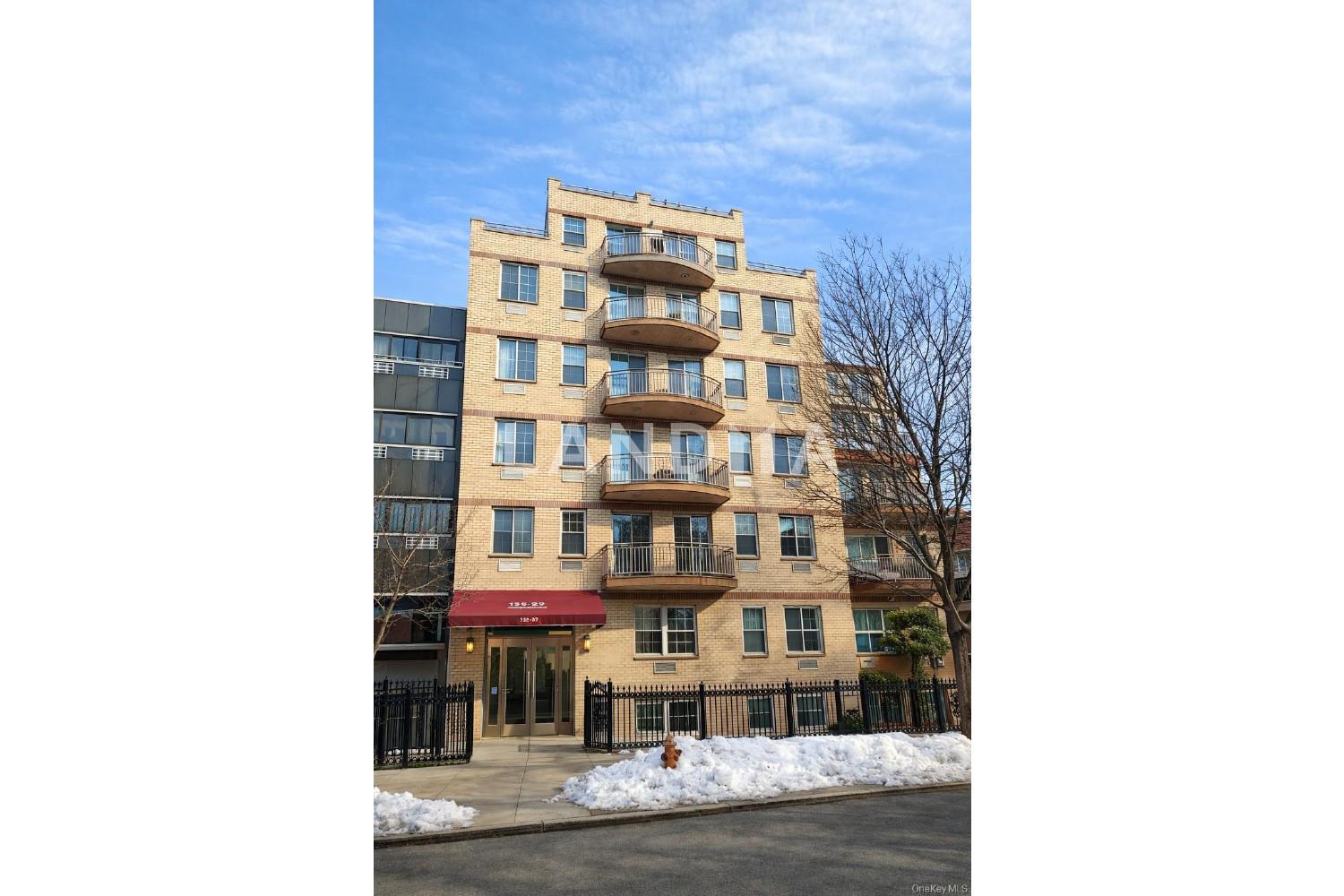 13239 Pople Avenue  Unit 2A