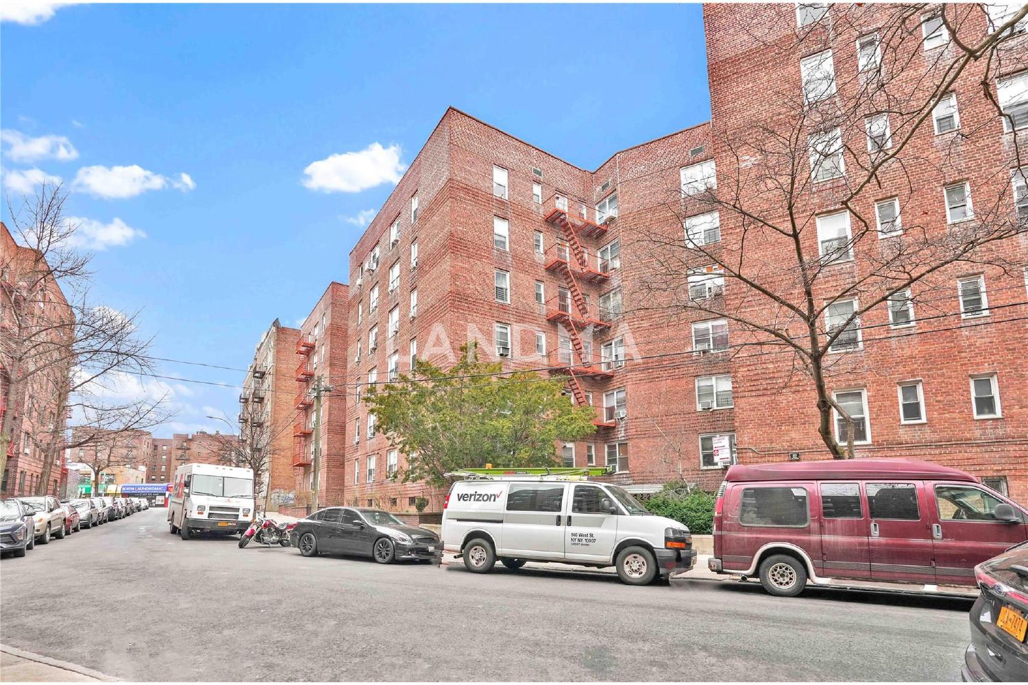 42-25 80th Street  Unit 1F 官网图片 3