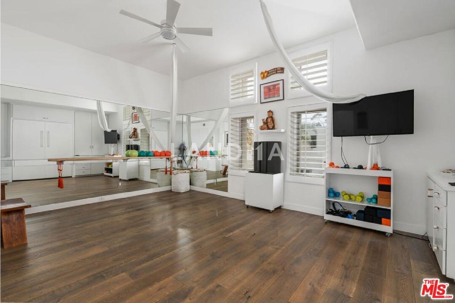6435 Zumirez Drive #10 官网图片 15