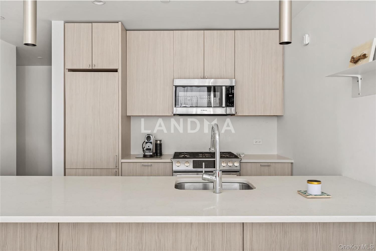 3432 35th Street  Unit 2D 官网图片 2