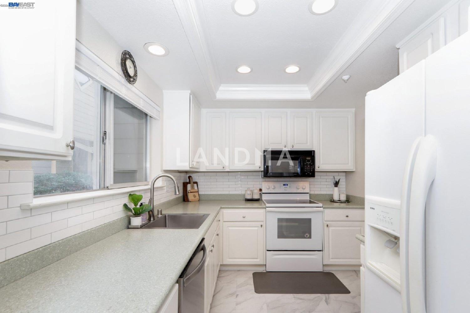 2627 Oak Rd #A 官网图片 9
