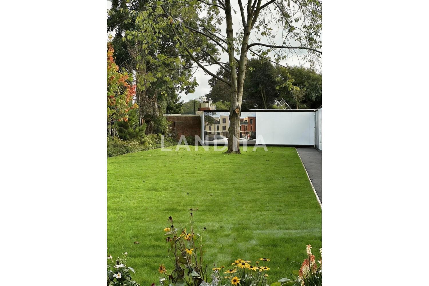 Twickenham Square 官网图片 8