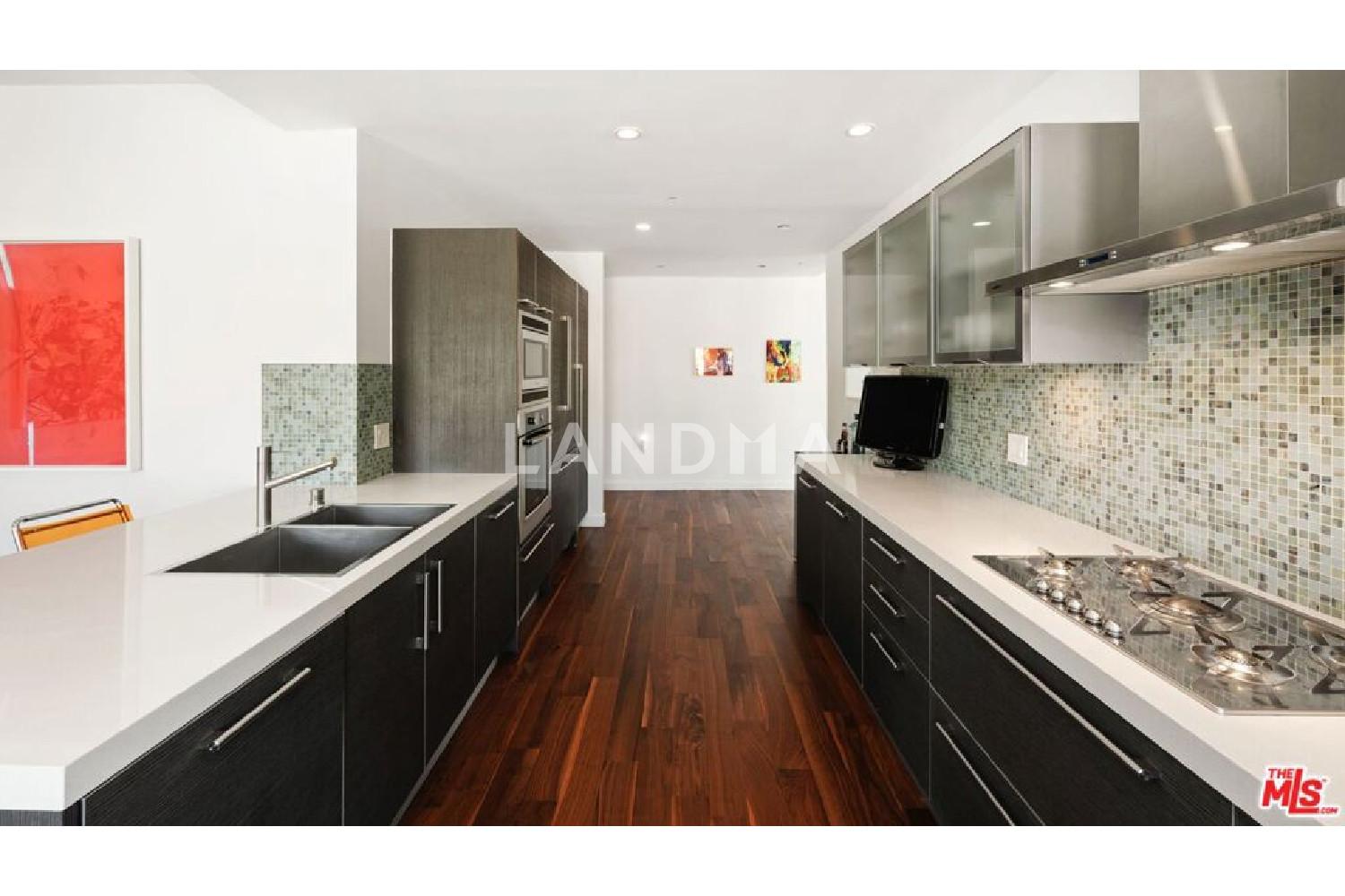 928 N Croft Avenue #301 官网图片 8