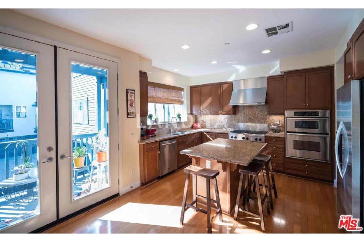 5700 Seawalk Drive #8 官网图片 7