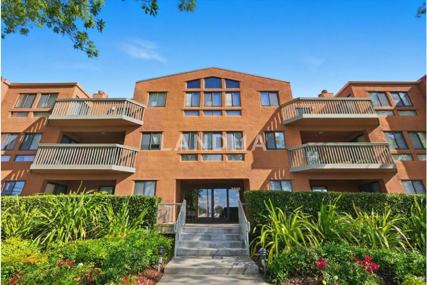 2425 S Norfolk Street #102 官网图片 23