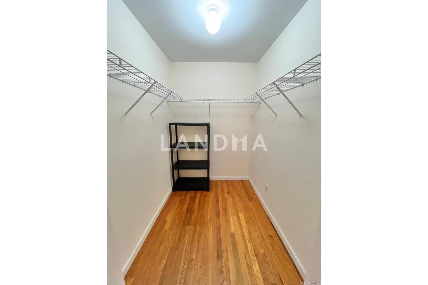 153 Montgomery Avenue  Unit B 官网图片 9